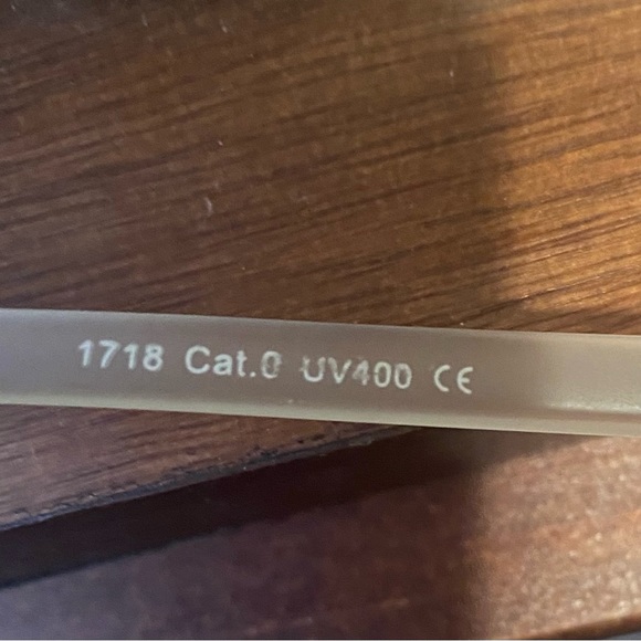 NYS COLLECTION Iconic Aviator Style Glasses with lightweight clear frames. UV400 - Picture 6 of 6